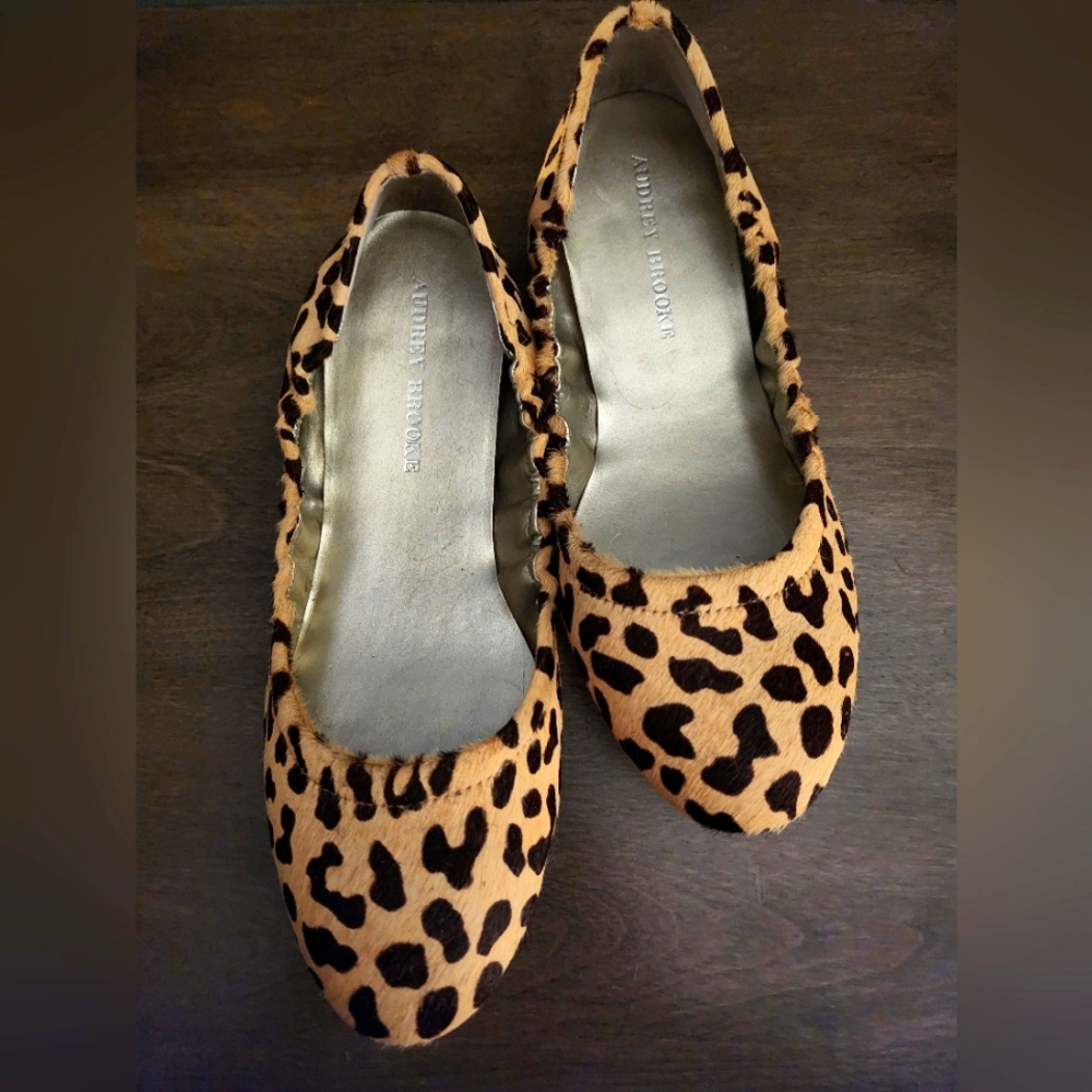 Audrey Brooke Lydia Leopard Print Calf Hair Ballet Flat Size 9